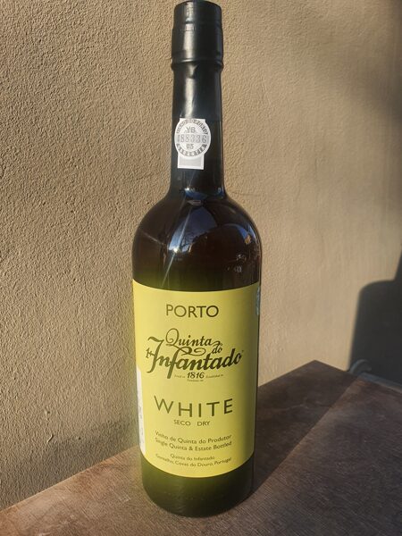 NV Quinta do Infantado, Porto White, Seco, Douro, Portugal